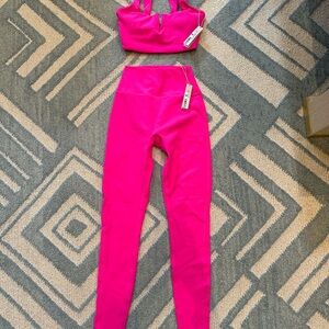 Buff Bunny Vibrant Pink Activewear Set - Size XS Brand New Never Worn